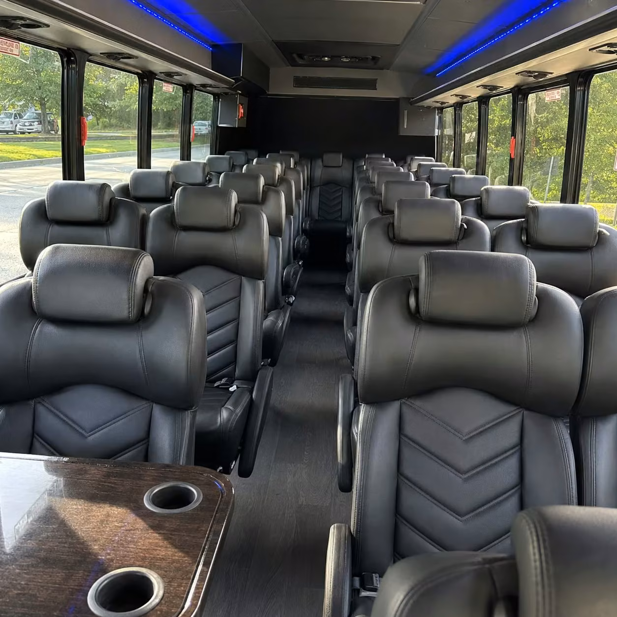 lowell 15 passenger minibus rental