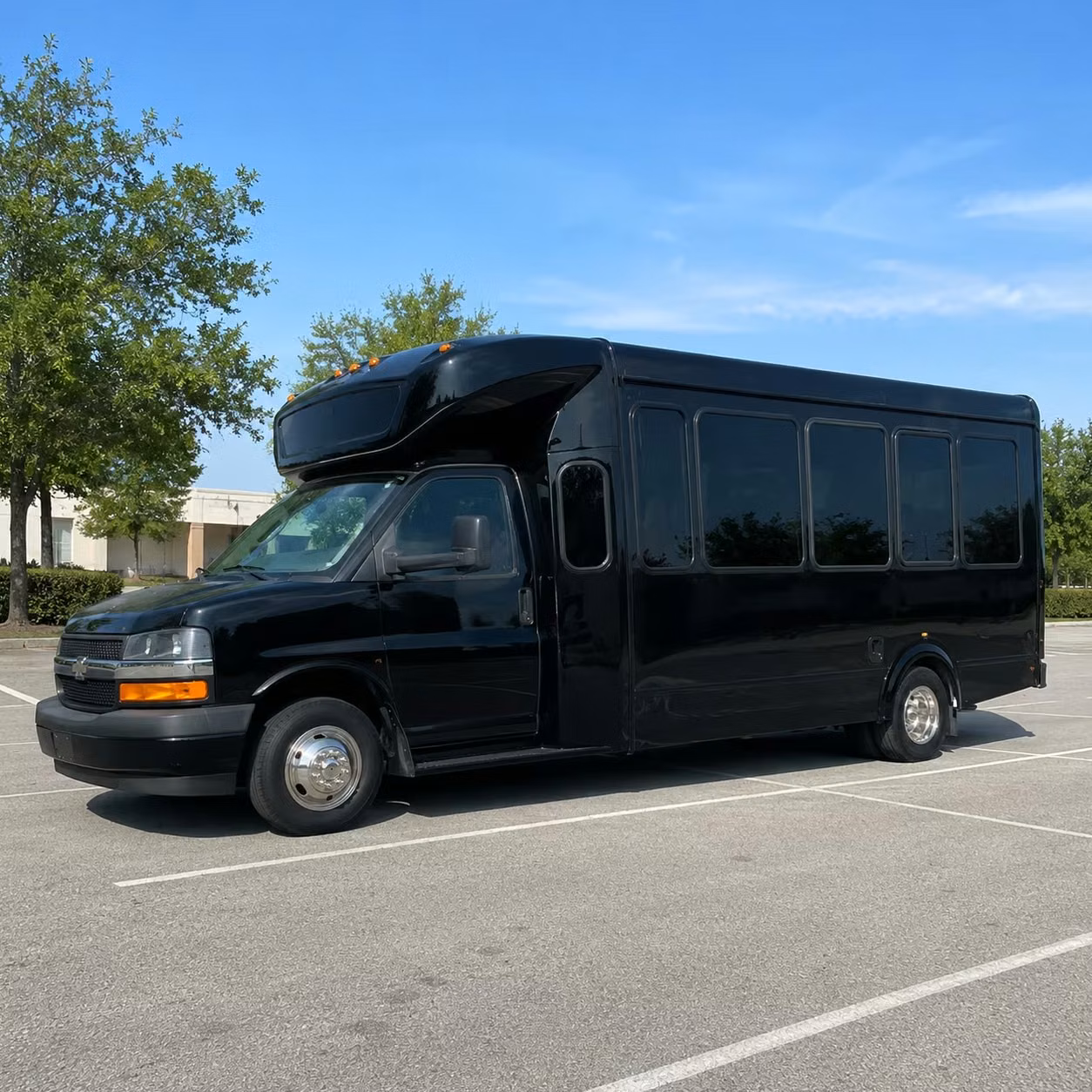 party buses make lowell bar crawls and pre concert nights unforgettable
